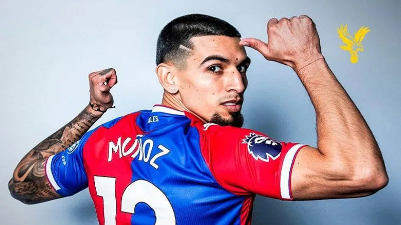 Daniel Muñoz, nuevo jugador del  Crystal Palace