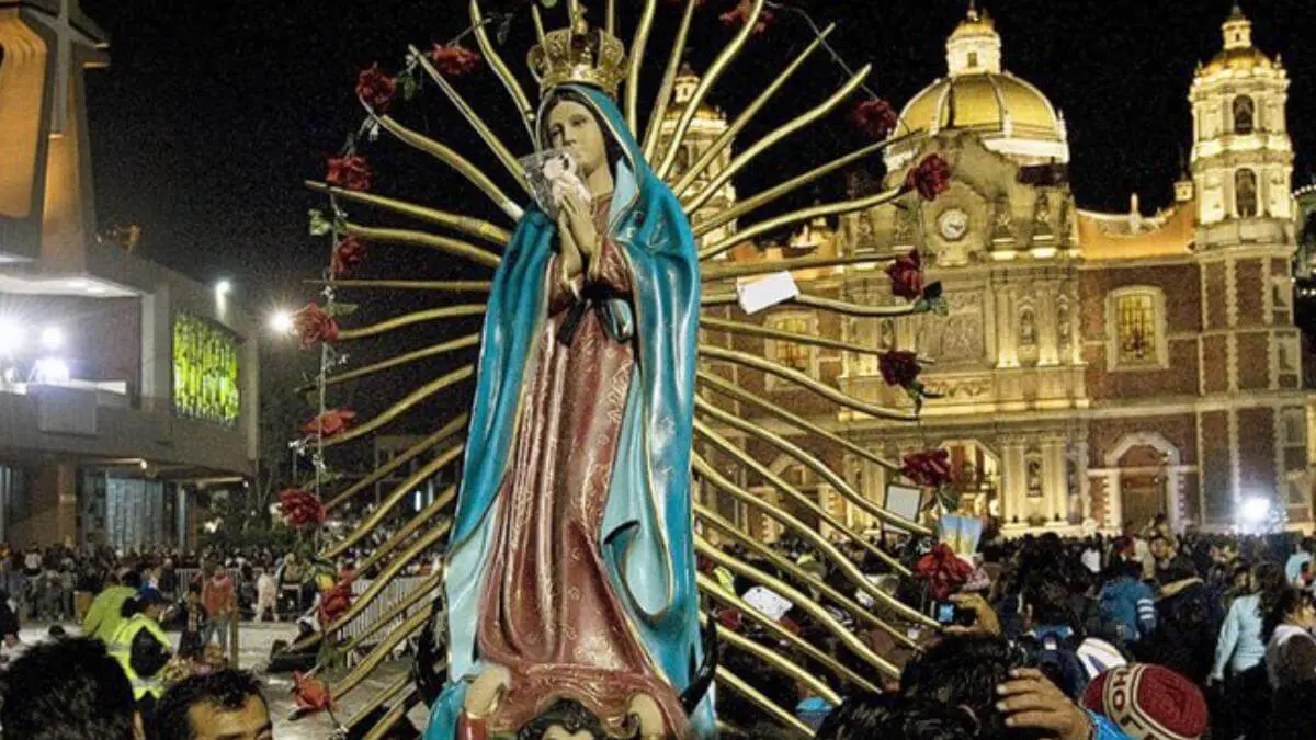 ¿Por qué llamamos “Reina” a la Virgen María?