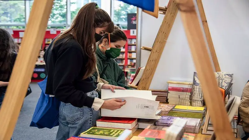 Aumentaron hábitos de lectura de los colombianos a 2,7 libros al año durante pandemia