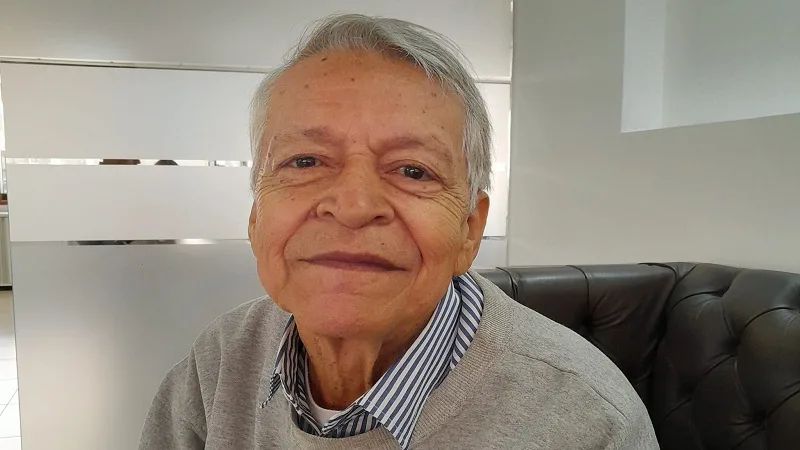 José Israel, el amoroso periodista de la radio