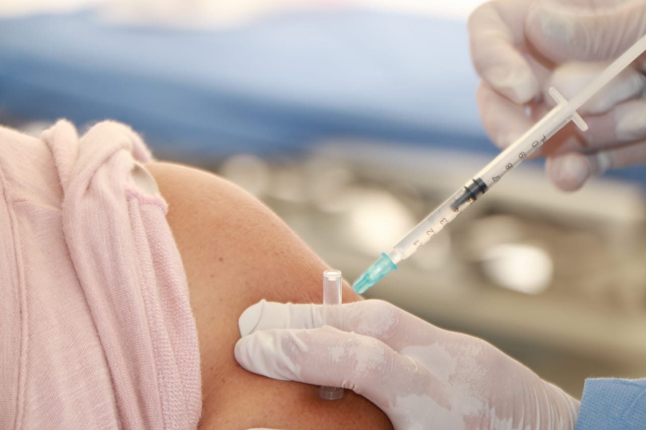 Vacunación en el Huila acelera su cobertura