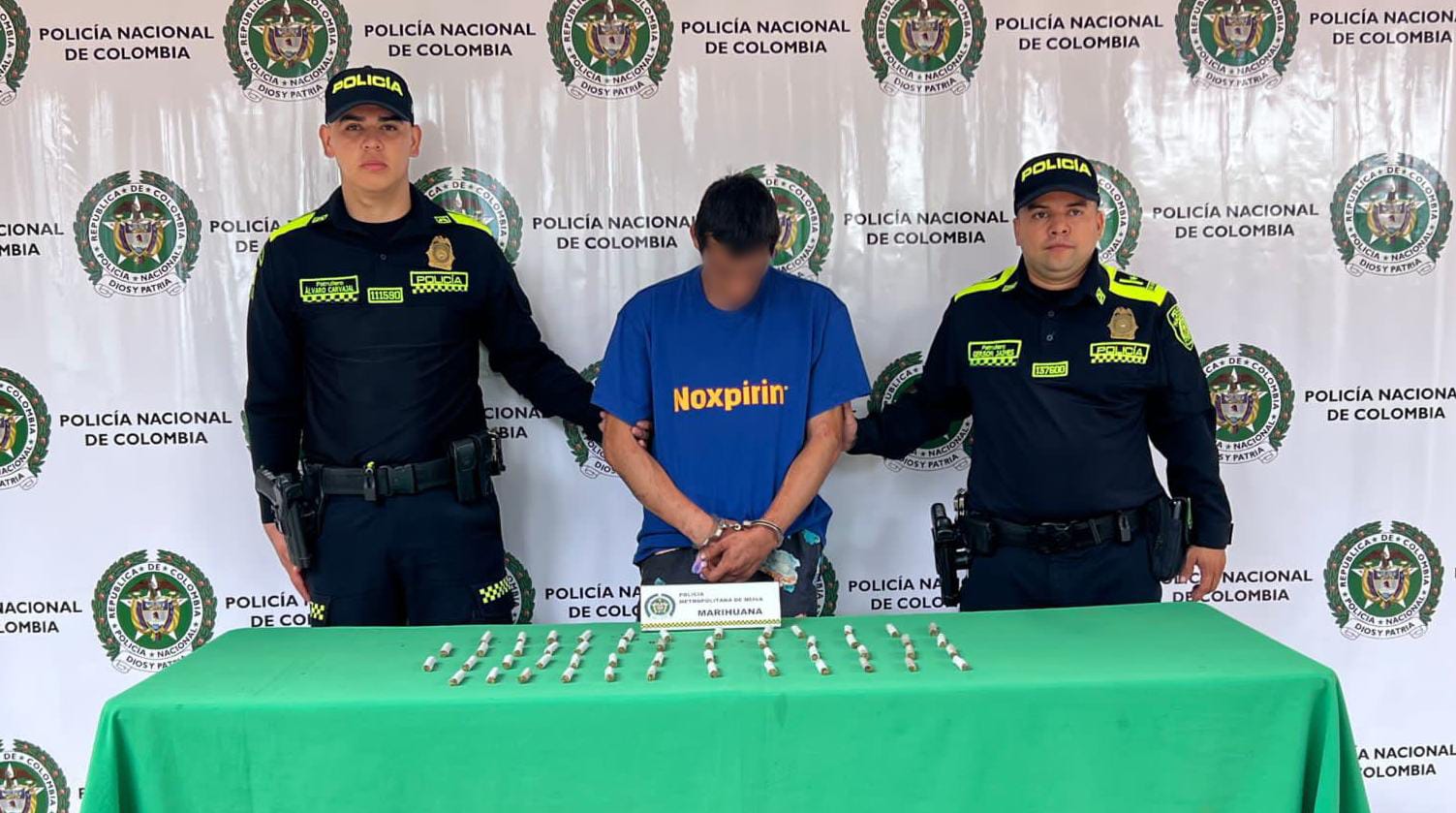 Un hombre fue capturado cuando presuntamente expendía marihuana