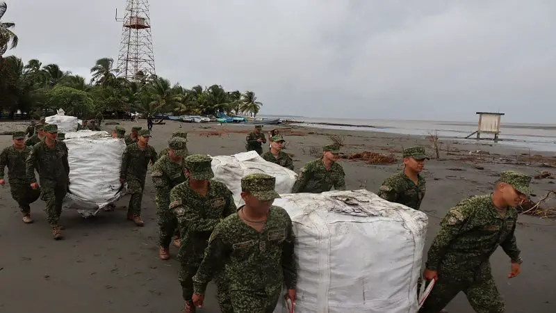 12 toneladas de residuos recolectados en playas de Buenaventura