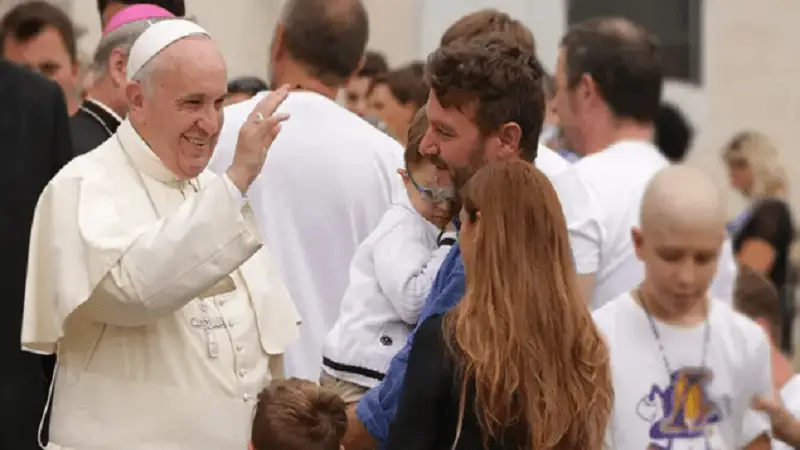 Papa Francisco: “Una sociedad amiga de la familia es posible”