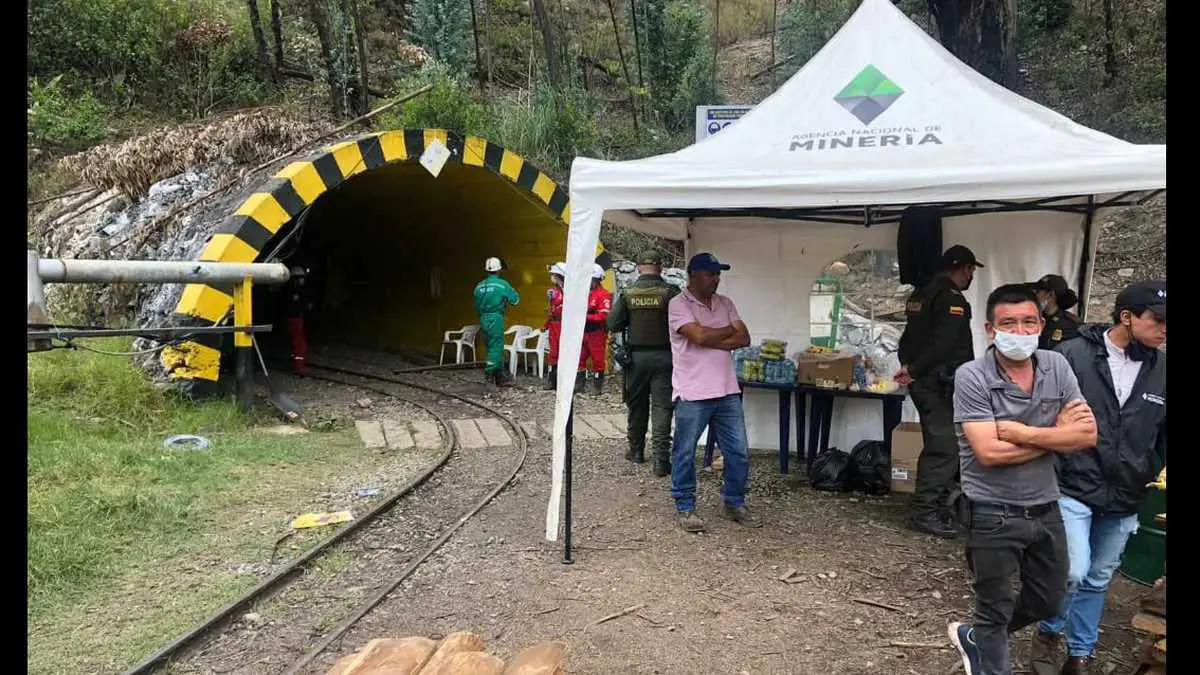 13 muertos y 2 desaparecidos en accidente minero en Tasco, Boyacá