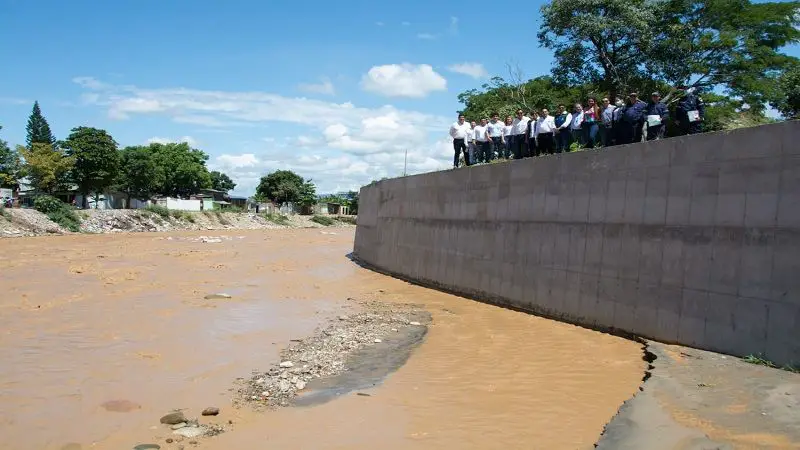 Fase 8 de la canalización del río Las Ceibas brindará seguridad a la comunidad