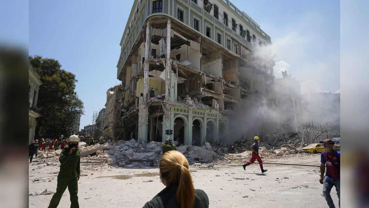 Continúa la búsqueda de sobrevivientes en Hotel de La Habana que explotó