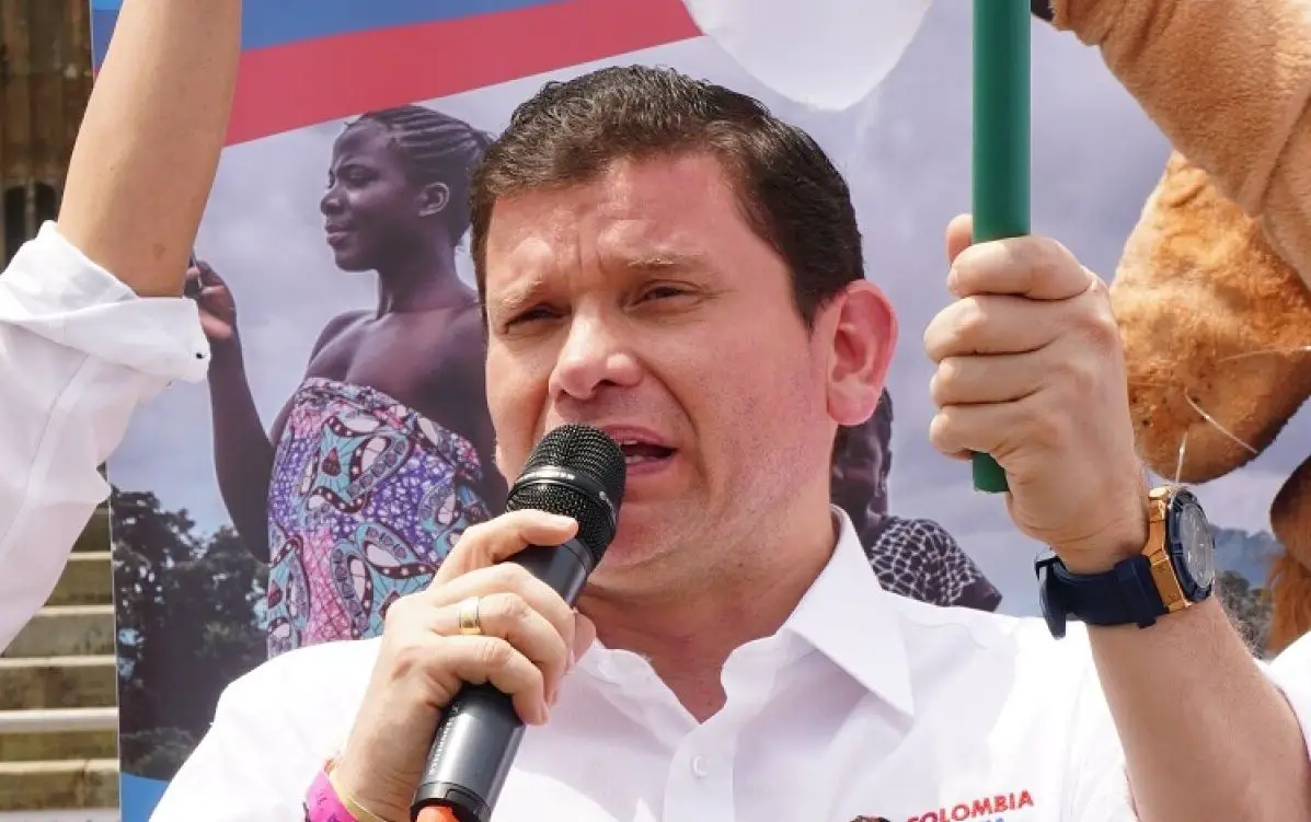 El partido cristiano Colombia Justa Libres oficializó su candidato único