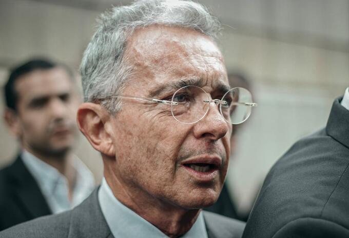 Corte Constitucional se toma otra semana para fallar tutela de Uribe