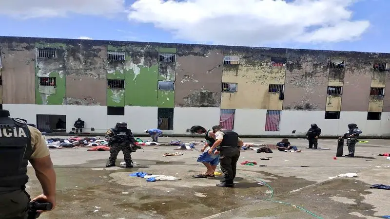 Nuevo motín en cárcel de Ecuador deja decenas de muertos