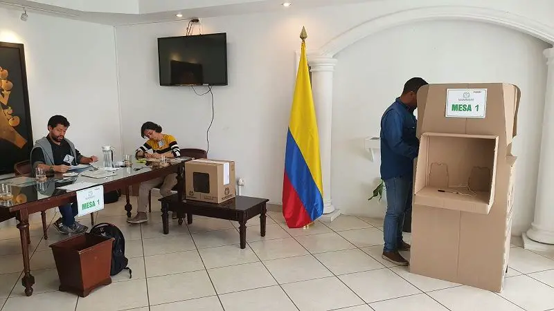 Más de 99 mil colombianos en el exterior han votado