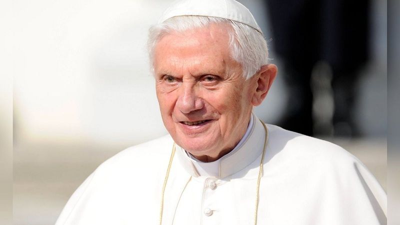 Falsa cuenta creó fake news sobre la muerte Benedicto XVI