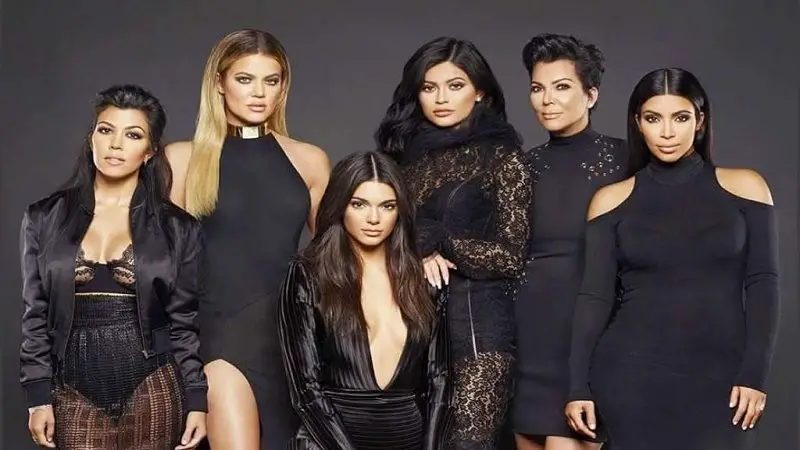 “The Kardashians”, la nueva serie que dará acceso total a la vida de la familia￼