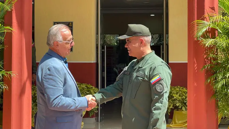 Padrino y Velásquez se reunieron en Venezuela