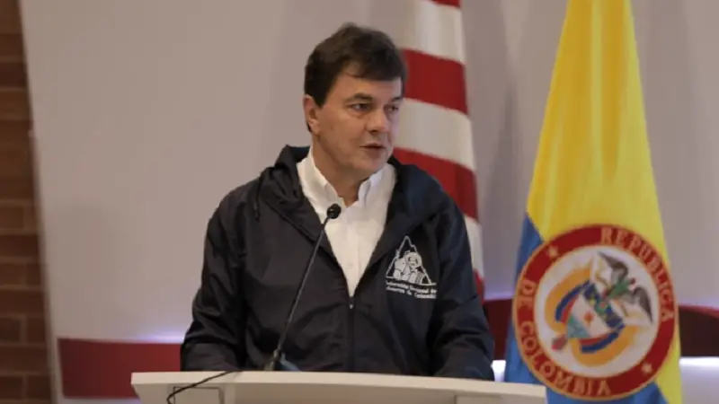 Renunció Roberto Vélez, gerente de la Federación Nacional de Cafeteros