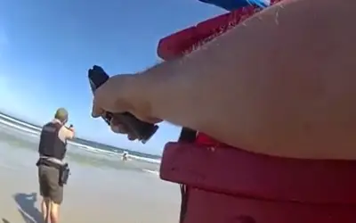 Joven fue capturado por sacar pistola en una playa de Florida