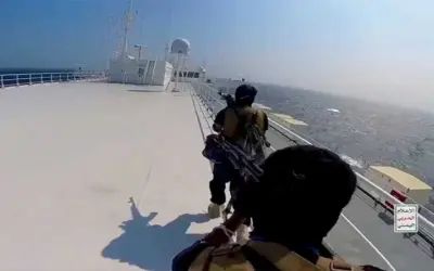 El secuestro del barco por rebeldes hutíes quedó registrado en video
