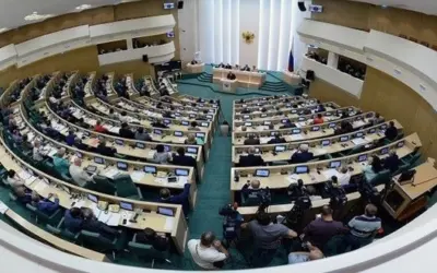 Senado ruso votó a favor de elecciones presidenciales