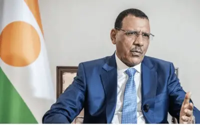El presidente de Níger Mohamed Bazoum sería juzgado por traición