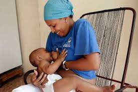 Aconsejan a Cuba dar prioridad a la lactancia materna