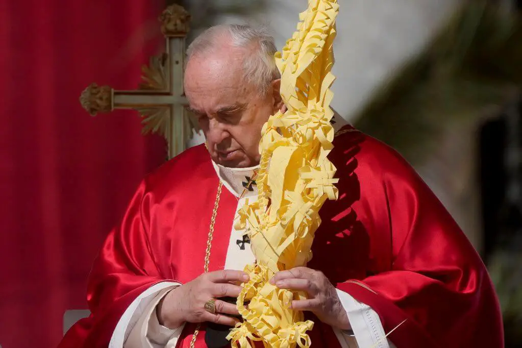 “En la locura de la guerra se vuelve a crucificar a Cristo”; Papa Francisco