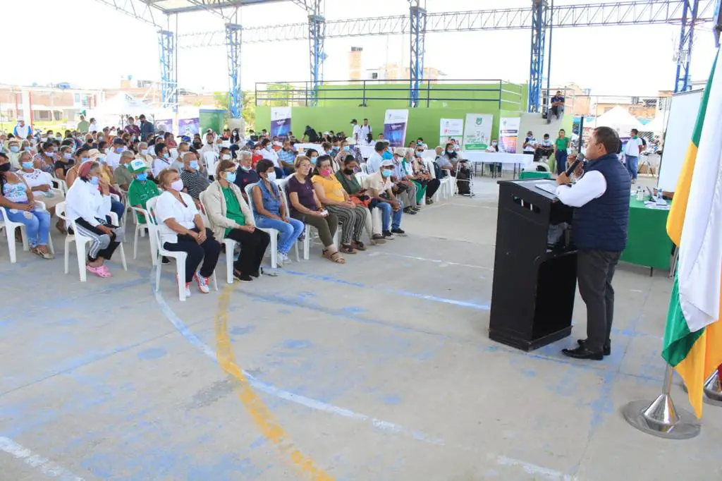 Conectando Región cerró el año 2021 dialogando con la Comuna 2 de Pitalito