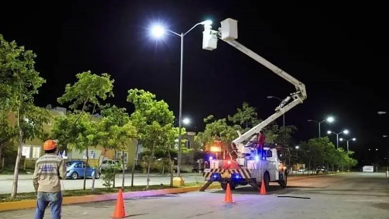 Avances del servicio de Iluminación Pública en Neiva