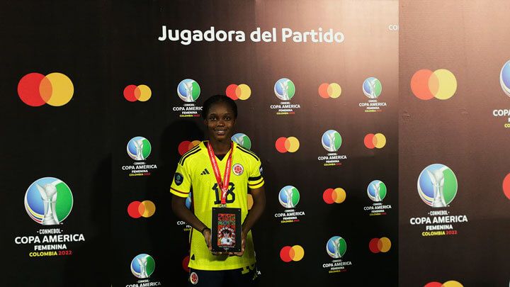 Linda Caicedo lidera votación a mejor futbolista del mundo