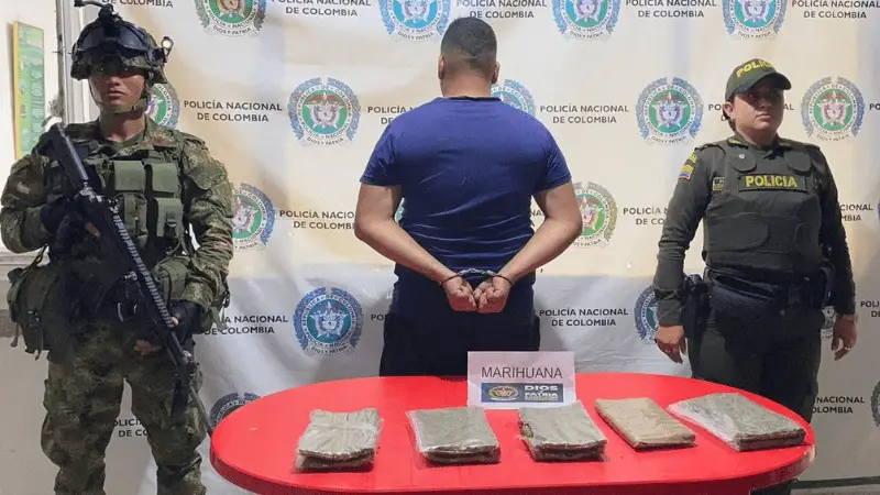 Capturado hombre que transportaba más de 2.180 dosis de marihuana sobre la vía Inzá-la Plata