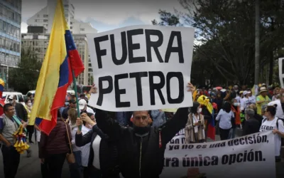 Salud en Colombia se debatirá en la calle