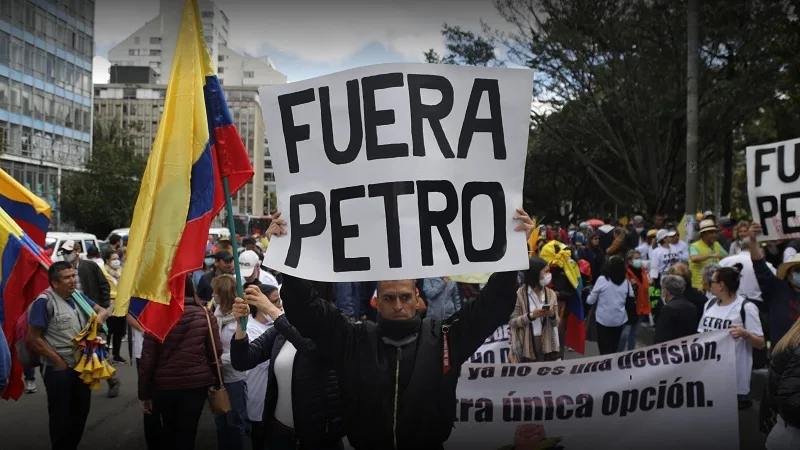 Salud en Colombia se debatirá en la calle