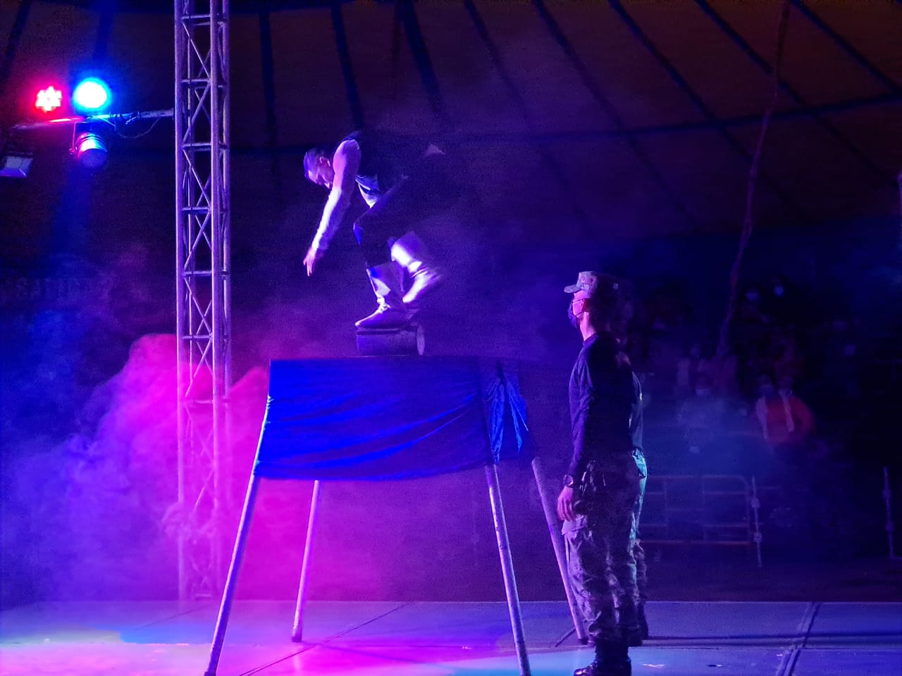 El Circo Colombia llegó a Algeciras-Huila