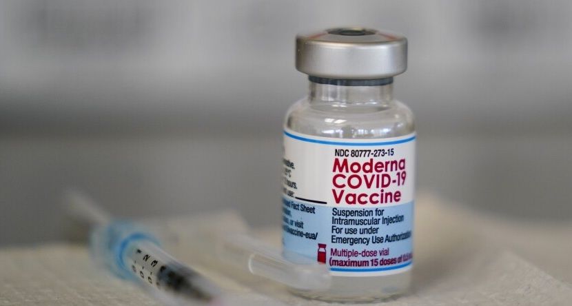 Colombia comprará 10.8 millones vacunas de Moderna en el 2022