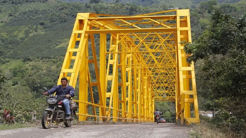 Fue rehabilitado el puente que conecta a Saladoblanco con Oporapa