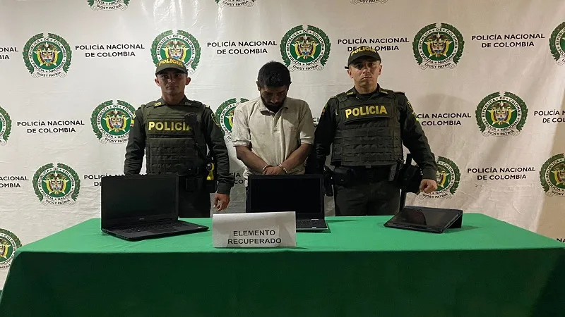 Señalado de robar dos computadores en el centro de Neiva