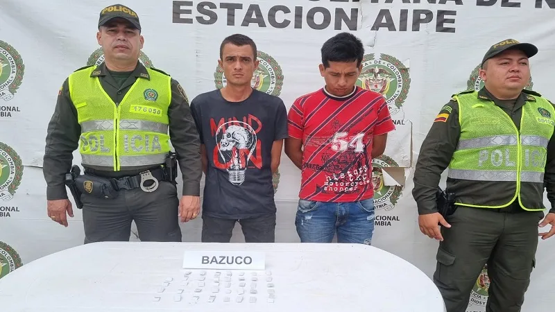 En Aipe, Huila, detuvieron a dos hombre por presunta venta de alucinógenos