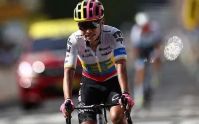 Esteban Chaves se retiró del Tour de Francia