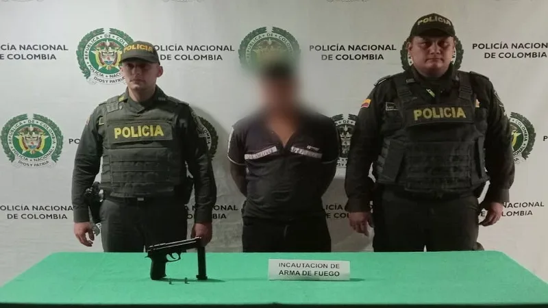 Capturan en flagrancia a hombre por hurto y porte ilegal de armas en Neiva