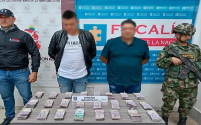 Padre e hijo detenidos con más de 100 millones de pesos en vías de Pitalito
