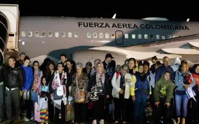 Ya están en Bogotá los 110 colombianos que llegaron desde Israel
