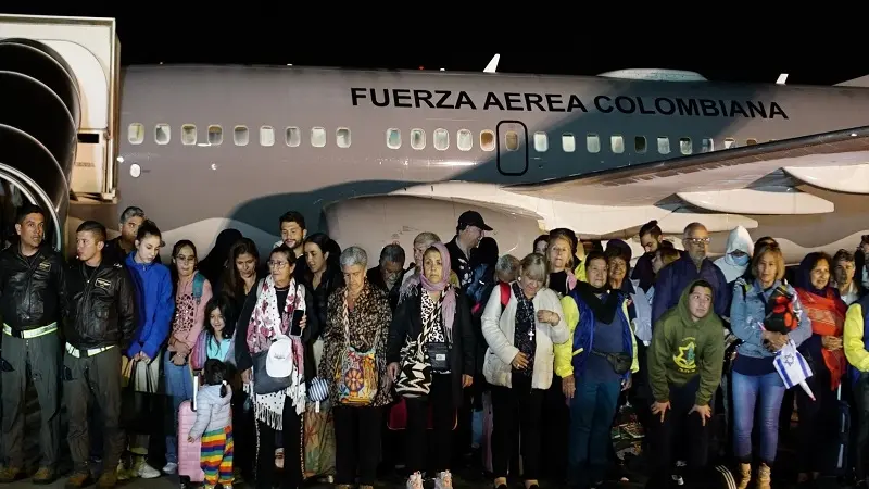 Ya están en Bogotá los 110 colombianos que llegaron desde Israel