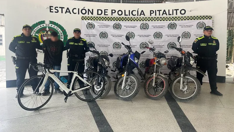 Recuperan cuatro motocicletas y una bicicleta en el sur de Huila