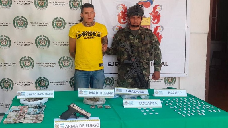 Capturado en Gigante, Huila, un hombre con un arma, estupefacientes y dinero