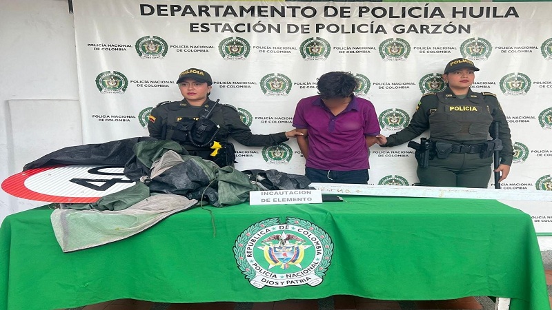 They captured a person who stole a avenue register Garzón