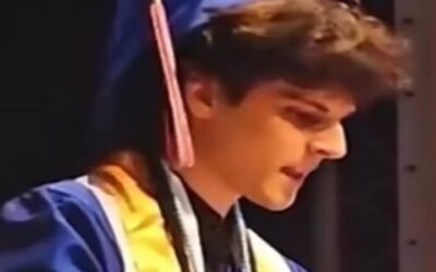 “Mi padre murió ayer»: conmovedor discurso de un joven el día de su graduación