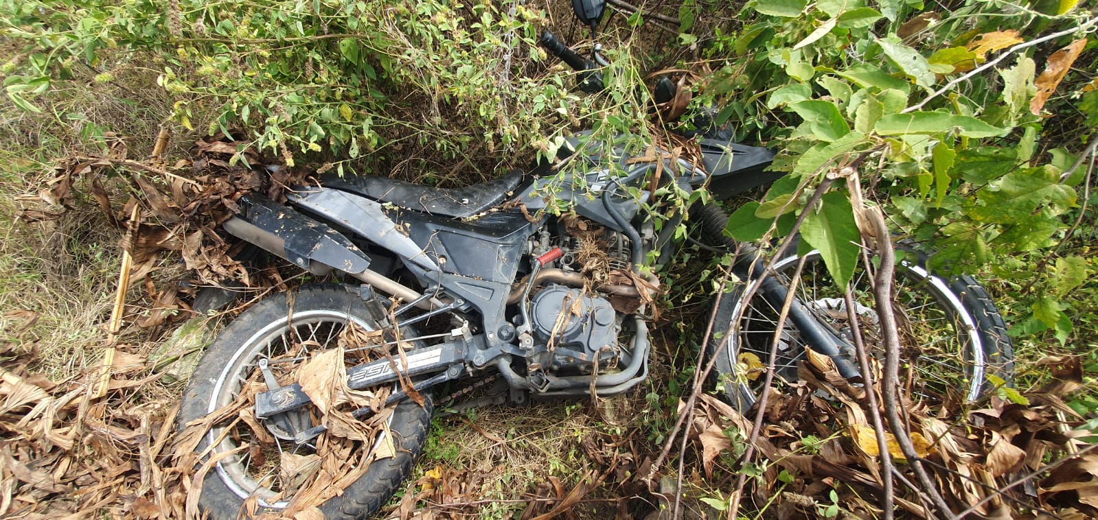 Delincuentes abandonaron una moto robada en la comuna 10 de Neiva