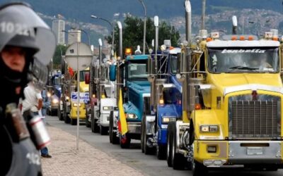 Con paro camionero comercio exterior perdería US$300 millones al día