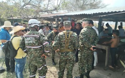 Ejército refuerza labores para combatir incendios forestales en el Huila