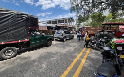 Bloqueo vial intermitente persiste en Campoalegre, Huila