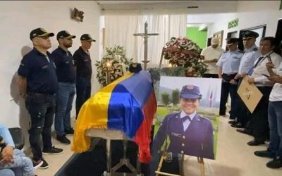 En medio de emotivo homenaje, fue recibido el cuerpo de Karen Daniela Núñez en Garzón